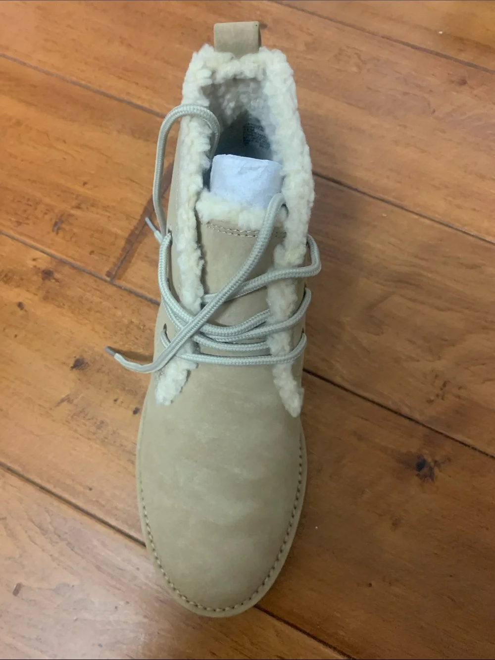 New! Seven Dials Mallory Suede Feel low boots Natural Light Tan color size 6